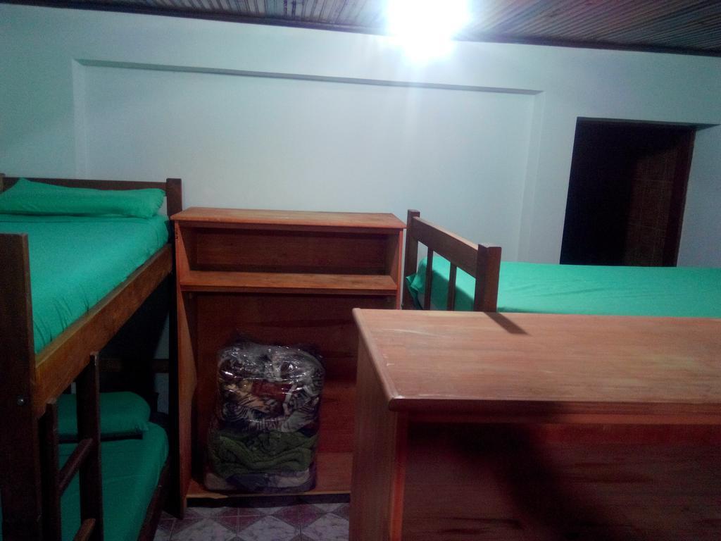 Iguazu Rey Hostel Пуерто Игуасу Екстериор снимка