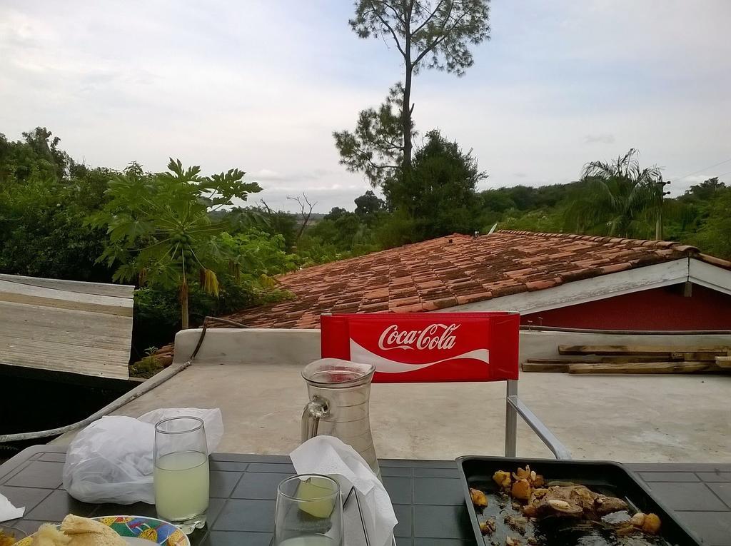 Iguazu Rey Hostel Пуерто Игуасу Екстериор снимка