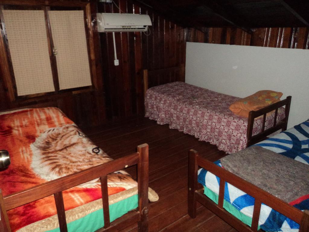 Iguazu Rey Hostel Пуерто Игуасу Стая снимка