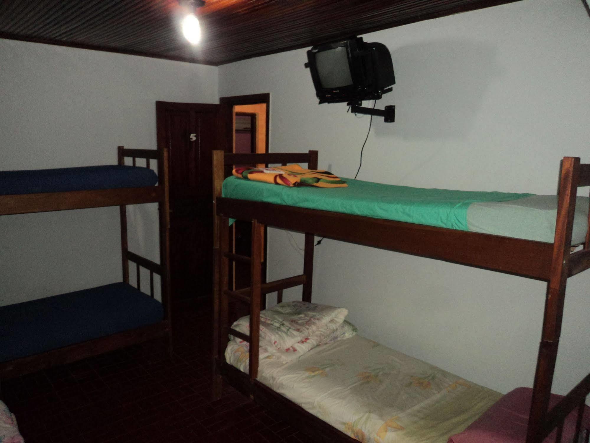 Iguazu Rey Hostel Пуерто Игуасу Екстериор снимка