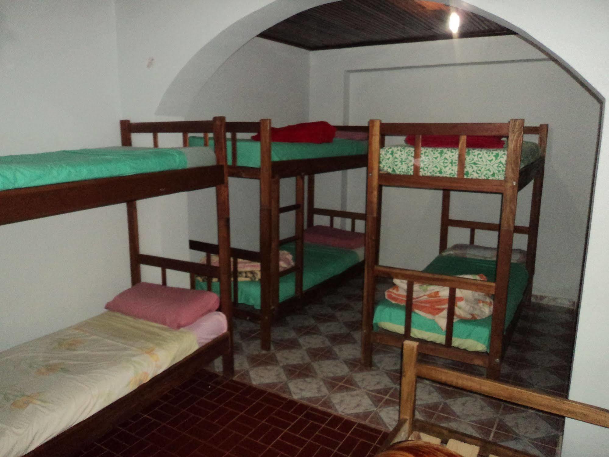 Iguazu Rey Hostel Пуерто Игуасу Екстериор снимка