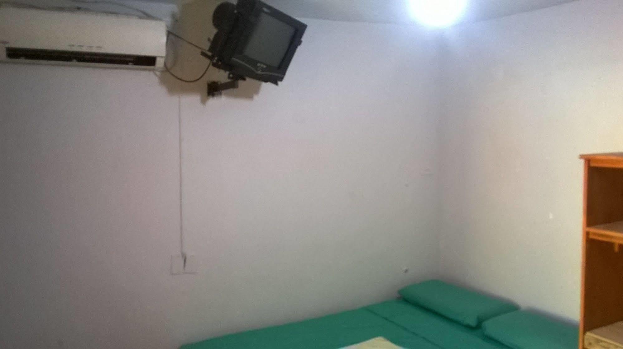 Iguazu Rey Hostel Пуерто Игуасу Екстериор снимка